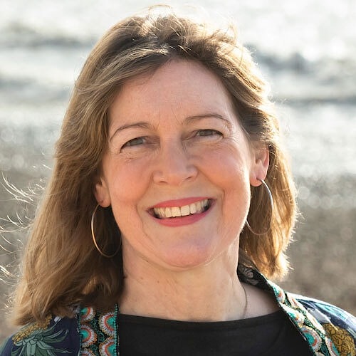 Sarah James' headshot.