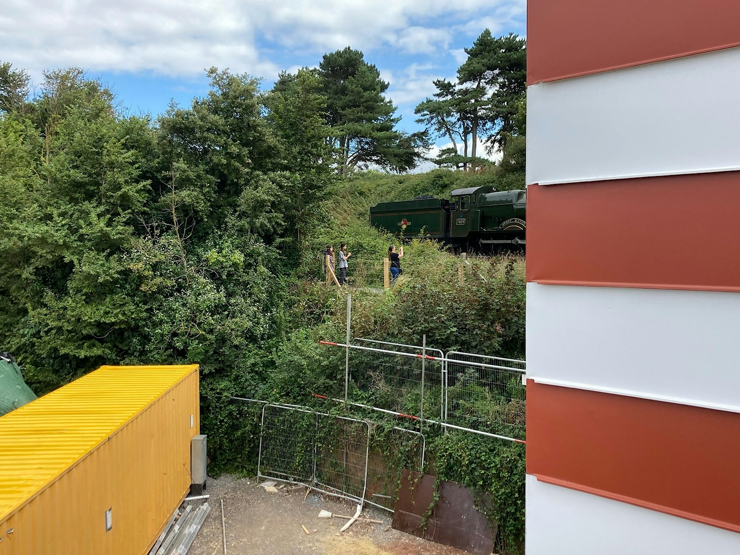 Glimpse of the steam railway behind East Quay.